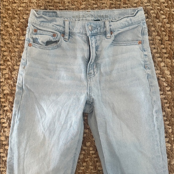 American Eagle super high rise straight jeans size 2 - Picture 3 of 10